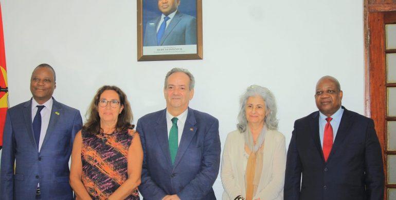 António Costa Moura, Embaixador de Portugal, mantêm encontro de cortesia com os governantes de Nampula